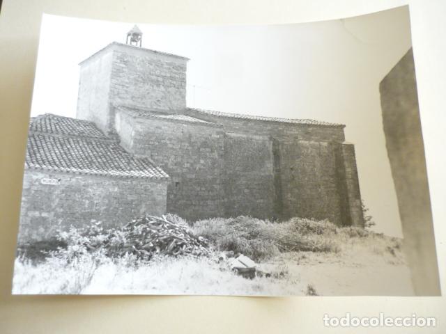 Fotograf&iacute;a antigua: NAVARRA UNA IGLESIA ANTIGUA FOTOGRAFIA ORIGINAL 10 X 15 CM