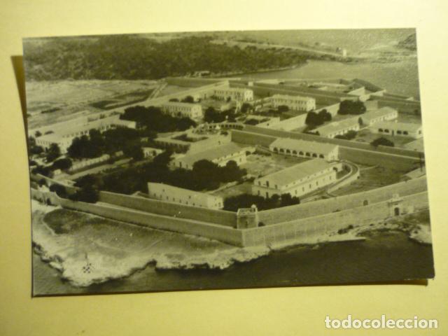 Fotografia antica: MAHON MENORCA VISTA AEREA DEL LAZARETO ANTIGUA FOTOGRAFIA ORIGINAL 9 X 14 CM