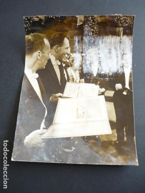 Antique Photography: ENTREGA PREMIOS NOBEL 1964 ANTIGUA FOTOGRAFIA ORIGINAL 13 X 18 CM