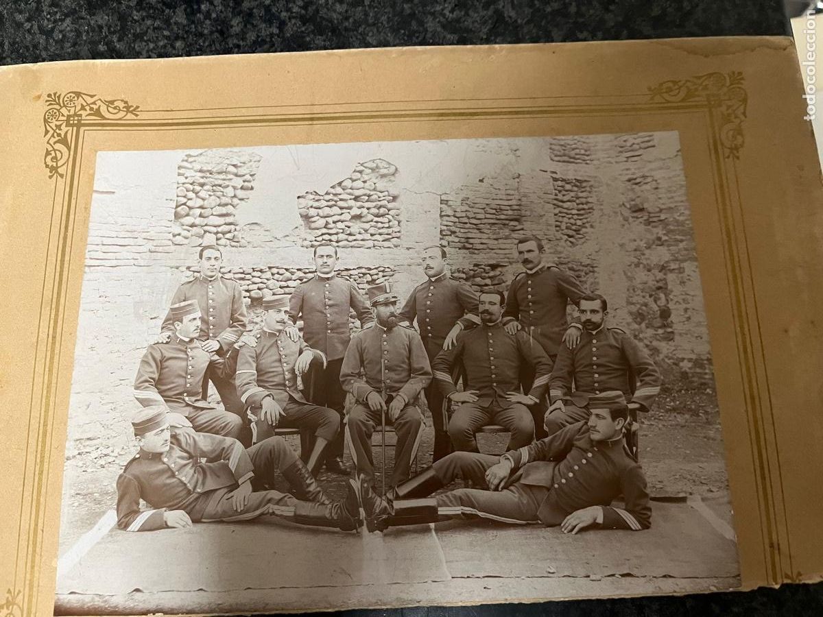 Fotograf&iacute;a antigua: LUGAR Y FOTOGRAFO DESCONOCIDOS. SOLDADOS. SOBRE 1910?