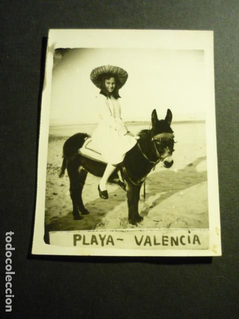 Alte Fotografie: VALENCIA NI&Ntilde;A MONTADA EN BURRO EN PLAYA ANTIGUA FOTOGRAFIA 7 X 9 CM POR FOTOGRAFO MINUTERO AMBULANTE