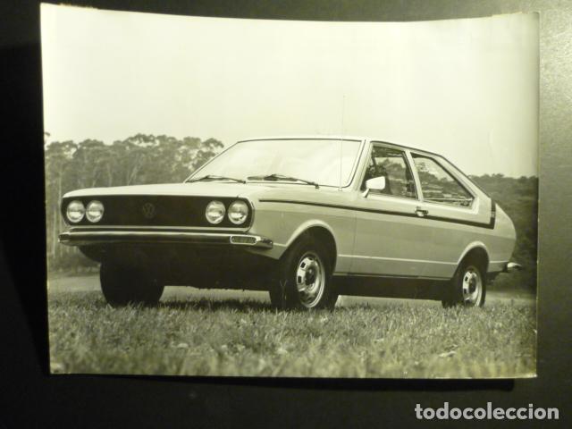 Antique Photography: AUTOMOVIL WOLKSWAGEN PASSAT ANTIGUA FOTOGRAFIA ORIGINAL 18 X 24 CM