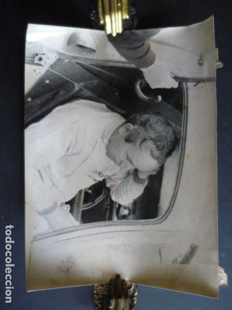 Antique Photography: JOHN SURTEES AUTOMOVILISTA ANTIGUA FOTOGRAFIA 18 X 24 CM