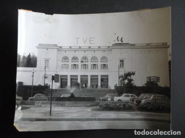 Fotografia antiga: BARCELONA ESTUDIOS TVE EN MIRAMAR ANTIGUA FOTOGRAFIA 24 X 18 CM