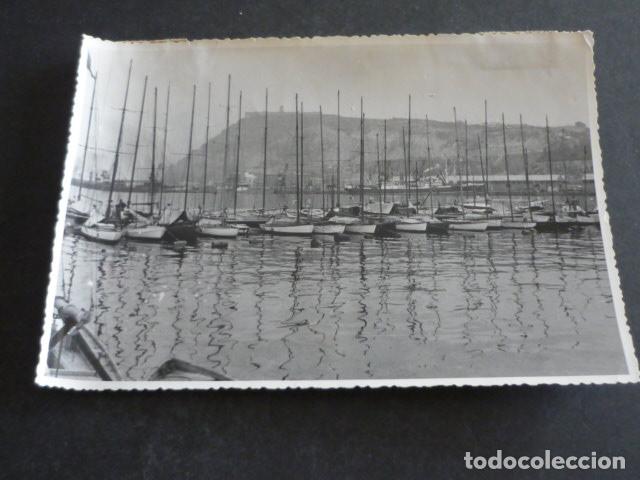 Alte Fotografie: BARCELONA ESCENA DEL PUERTO ANTIGUA FOTOGRAFIA 17 X 13 CM