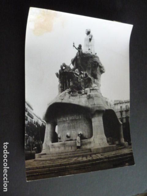 Fotografia antiga: BARCELONA MONUMENTO A BARTOLOME ROBERT ANTIGUA FOTOGRAFIA 24 X 18 CM
