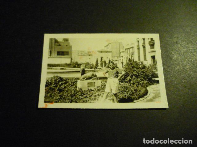Fotograf&iacute;a antigua: ALICANTE DETALLE URBANO ANTIGUA FOTOGRAFIA 4,5 X 7 CM