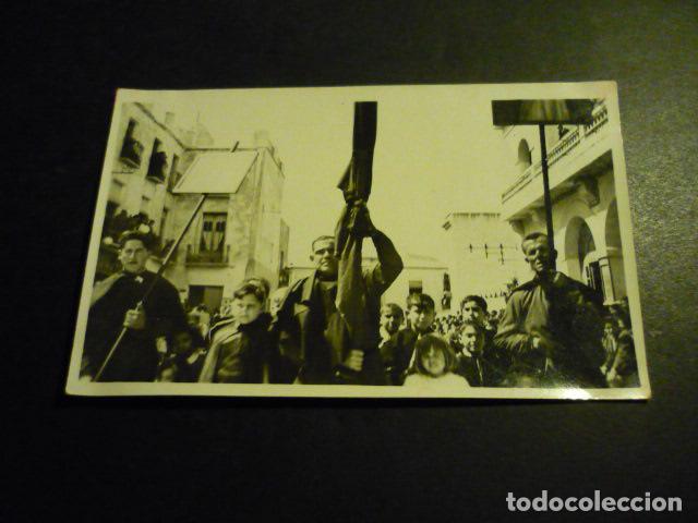 Fotograf&iacute;a antigua: CREVILLENTE ALICANTE PROCESION SEMANA SANTA ANTIGUA FOTOGRAFIA 10.5 X 6.5 CM