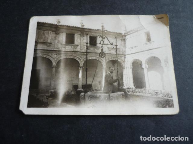 Fotograf&iacute;a antigua: ALCALA DE HENARES PATIO UNIVERSIDAD ANTIGUA FOTOGRAFIA 4.5 X 6 CM