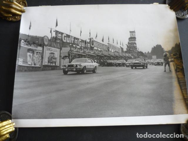 Antique Photography: XXIV HORAS DE SPA BELGICA AUTOMOVILISMO ANTIGUA FOTOGRAFIA 1967 24 X 18 CM