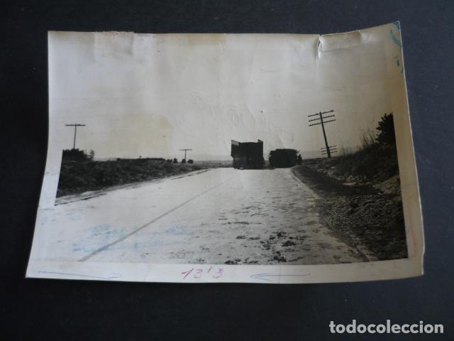 Antique Photography: CAMIONES AUTOMOVILES EN CARRETERA ANTIGUA FOTOGRAFIA 12 X 18 CM