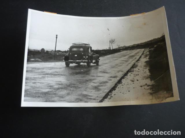 Antique Photography: AUTOMOVIL EN CARRETERA ANTIGUA FOTOGRAFIA 12 X 18 CM