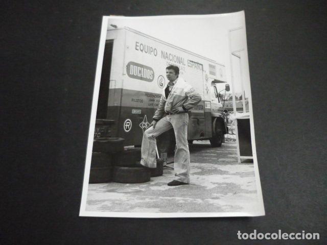 Alte Fotografie: EMILIO VILLOTA CORREDOR AUTOMOVILISMO ANTIGUA FOTOGRAFIA 13 X 18 CM