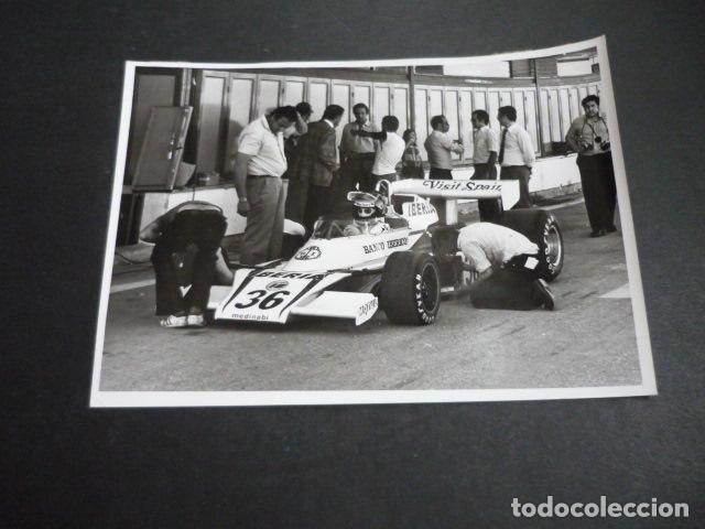 Alte Fotografie: EMILIO VILLOTA CORREDOR AUTOMOVILISMO ANTIGUA FOTOGRAFIA 13 X 18 CM