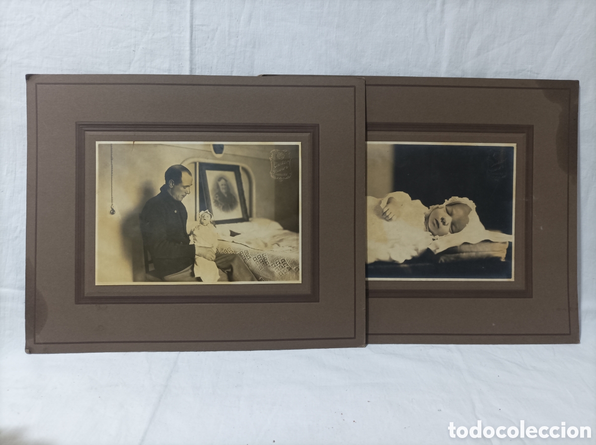 Fotografia antica: CARLOS RIVERO. PUEBLA M&eacute;jico. Pareja de retratos POSTMORTEM infantil. H. 1930