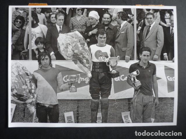 Antique Photography: MADRID CASA DE CAMPO PREMIO MOTOCROSS CORTE INGLES MOTOCICLISMO ANTIGUA FOTOGRAFIA 13 X 18 CM
