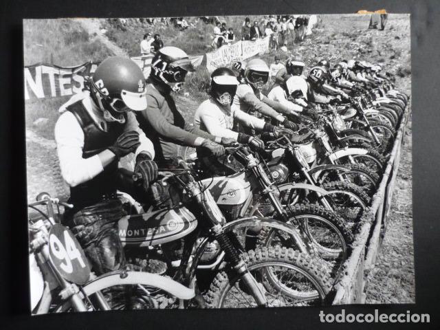 Fotografia antiga: FIGUERAS GERONA VII TROFEO INTERNACIONAL MOTOCROSS MOTOCICLISMO ANTIGUA FOTOGRAFIA 24 X 18 CM