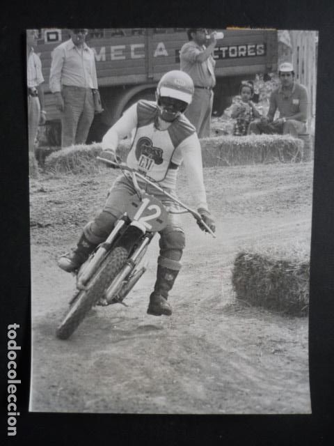 Alte Fotografie: GUADALAJARA CAMPEONATO DE ESPA&Ntilde;A MOTOCROSS MOTOCICLISMO 1974 ANTIGUA FOTOGRAFIA 13 X 18 CM