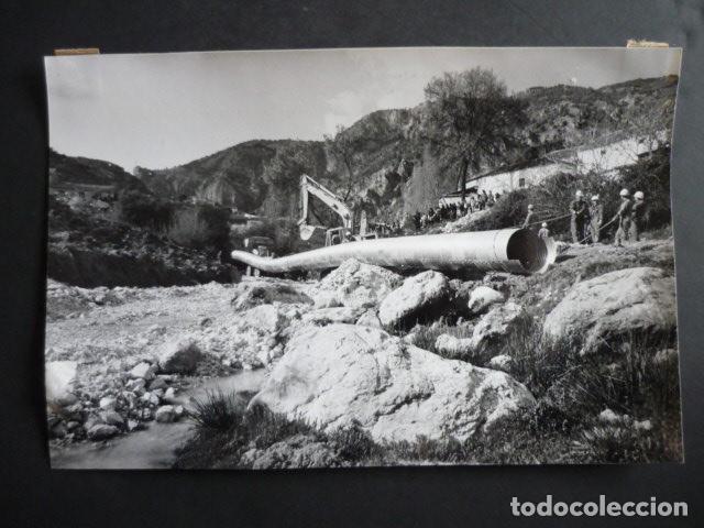Fotograf&iacute;a antigua: OLIVARES GRANADA DESPRENDIMIENTOS DE TIERRA ANTIGUA FOTOGRAFIA 15 X 24 CM