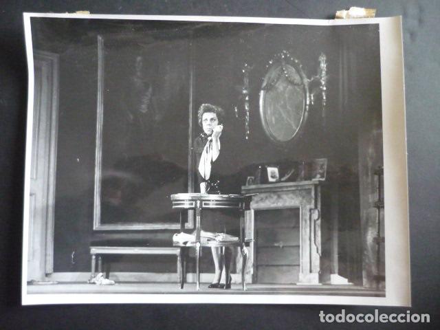 Fotografia antica: AMELIA DE LA TORRE ACTRIZ EN OBRA DE TEATRO ANTIGUA FOTOGRAFIA 18 X 24 CM