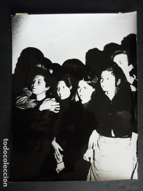 Fotograf&iacute;a antigua: LEBRIJA SEVILLA OBRA DE TEATRO ORATORIO 1971 ANTIGUA FOTOGRAFIA 18 X 24 CM