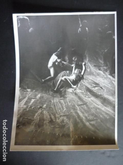 Fotograf&iacute;a antigua: OBRA DE TEATRO YERMA DE FEDERICO GARCIA LORCA 1971 ANTIGUA FOTOGRAFIA 18 X 24 CM