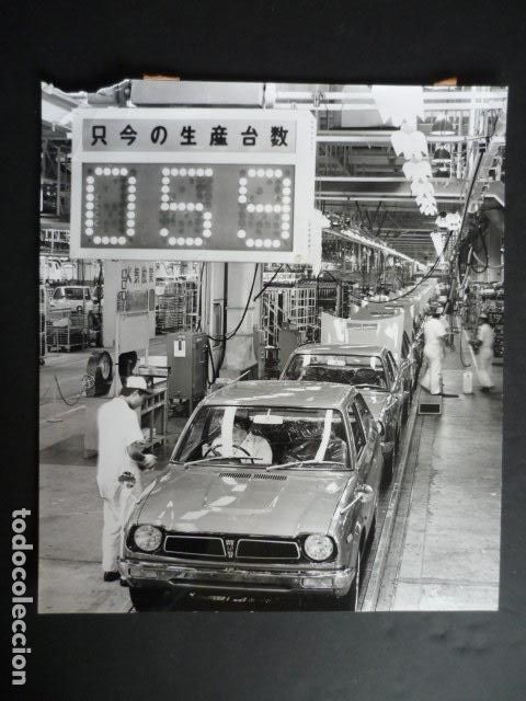 Fotograf&iacute;a antigua: JAPON FABRICA HONDA AUTOMOVILES MOTOCICLETAS 1973 ANTIGUA FOTOGRAFIA 24 X 20 CM