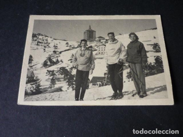 Alte Fotografie: PUERTO DE NAVACERRADA MADRID ESQUIADORES ANTIGUA FOTOGRAFIA 7 X 10 CM