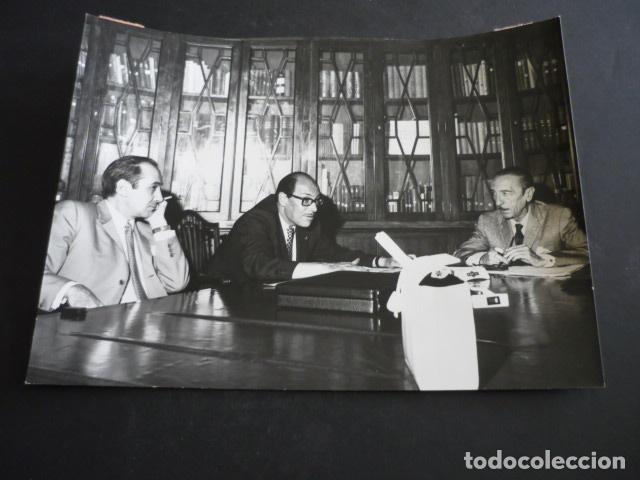 Antique Photography: MIEMBROS DE LA ESCUDERIA MADRID AUTOMOVILISMO ANTIGUA FOTOGRAFIA 18 X 24 CM