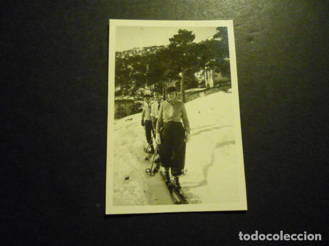 Antique Photography: PUERTO DE NAVACERRADA MADRID ESQUIADORES ANTIGUA FOTOGRAFIA 6 X 9 CM