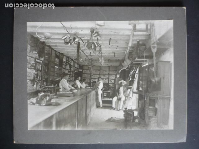 Fotografia antiga: MEXICO COMERCIO FAMILIA DE NOCECO BURGOS ESPA&Ntilde;A EMIGRADOS ANTIGUA FOTOGRAFIA SOBRE CARTON 25 X 20 CM