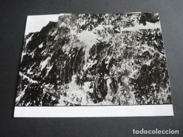Antique Photography: WALTER BONATTI ALPINISTA ITALIANO ANTIGUA FOTOGRAFIA 24 X 18 CM