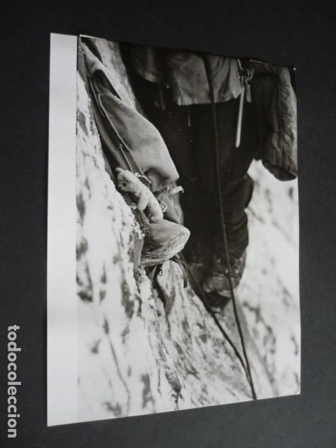Alte Fotografie: WALTER BONATTI ALPINISTA ITALIANO ANTIGUA FOTOGRAFIA 24 X 18 CM