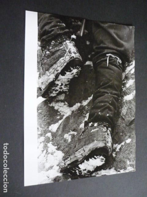 Alte Fotografie: WALTER BONATTI ALPINISTA ITALIANO ANTIGUA FOTOGRAFIA 24 X 18 CM
