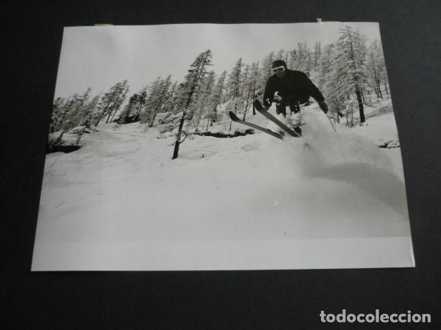 Fotograf&iacute;a antigua: WALTER BONATTI ALPINISTA ITALIANO ANTIGUA FOTOGRAFIA 24 X 18 CM