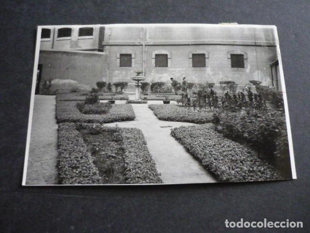 Alte Fotografie: BARCELONA CARCEL ANTIGUA FOTOGRAFIA 8 X 13 CM