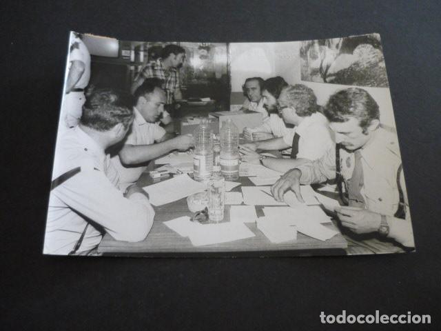Fotografia antica: SAN CARLOS DE LA RAPITA ALFAQUES TARRAGONA EXPLOSION CAMPING TRAGEDIA ANTIGUA FOTOGRAFIA 12 X 18 CM