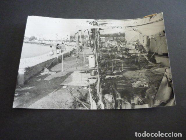 Photographie ancienne: ALFAQUES SAN CARLOS DE LA RAPITA TARRAGONA EXPLOSION CAMPING TRAGEDIA ANTIGUA FOTOGRAFIA 13 X 18 CM