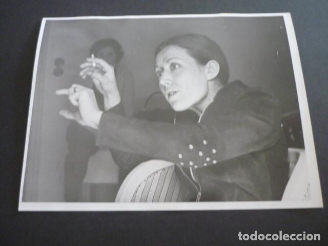 Fotograf&iacute;a antigua: ROSA MARIA MATEO PERIODISTA TELEVISION ESPA&Ntilde;OLA TVE ANTIGUA FOTOGRAFIA 18 X 13 CM