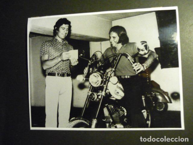 Antique Photography: EMERSON FITTIPALDI CORREDOR AUTOMOVILISMO ANTIGUA FOTOGRAFIA 18 X 24 CM