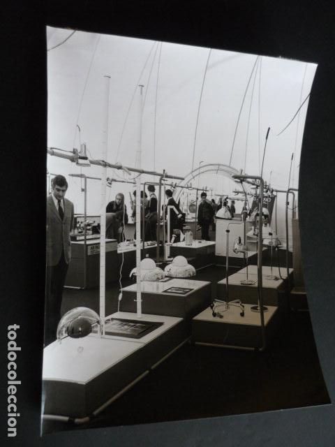 Photographie ancienne: BARCELONA SALON NACIONAL DEL HOGAR HOGARHOTEL ANTIGUA FOTOGRAFIA 18 X 24 CM