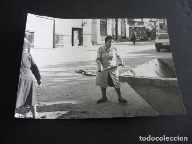 Fotograf&iacute;a antigua: VALENCIA INUNDACIONES ANTIGUA FOTOGRAFIA 13 X 18 CM