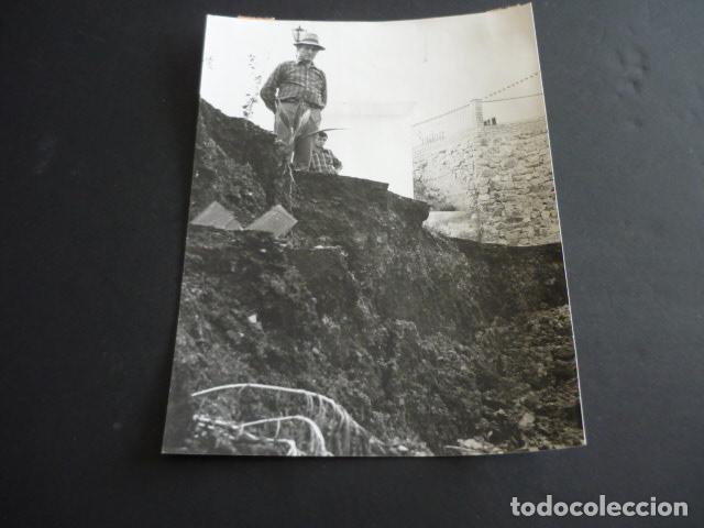Fotograf&iacute;a antigua: VELEZ MALAGA EFECTOS DE UN TERREMOTO ANTIGUA FOTOGRAFIA 24 X 18 CM