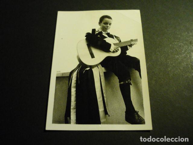 Antique Photography: NI&Ntilde;O DISFRAZADO DE TUNO TUNA ESTUDIANTINA ANTIGUA FOTOGRAFIA 7,5 X 10,5 CM