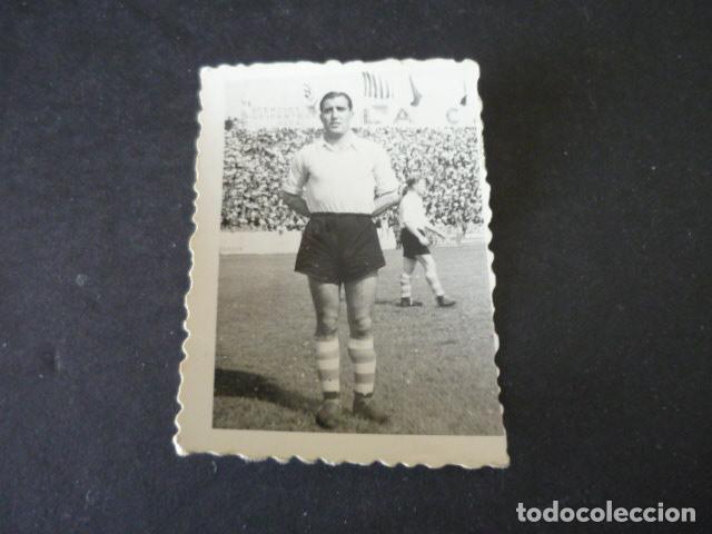 Alte Fotografie: RACING DE SANTANDER EQUIPO DE FUTBOL JUGARDOR ANTIGUA FOTOGRAFIA MAZO FOTOGRAFO 4,5 X 6 CM