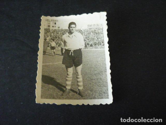 Fotografia antiga: RACING DE SANTANDER EQUIPO DE FUTBOL JUGARDOR ANTIGUA FOTOGRAFIA MAZO FOTOGRAFO 4,5 X 6 CM