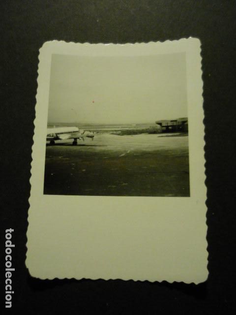 Fotografia antiga: MADRID AEROPUERTO DE BARAJAS ANTIGUA FOTOGRAFIA 6,5 X 9 CM