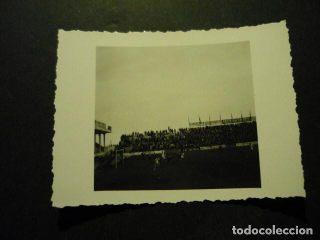Photographie ancienne: SANTANDER CAMPO DE FUTBOL RACING EL SARDINERO ANTIGUA FOTOGRAFIA 6,5 X 9 CM