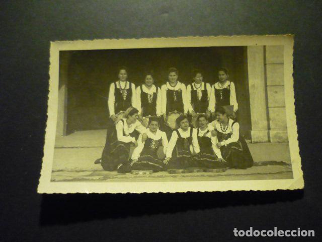 Alte Fotografie: SANTANDER GRUPO COROS Y DANZAS EL SABOR DE LA TIERRUCA ANTIGUA FOTOGRAFIA 13,5 X 8,5 CM