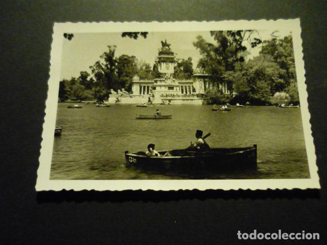 Antique Photography: MADRID EL RETIRO ANTIGUA FOTOGRAFIA 7,5 X 10,5 CM